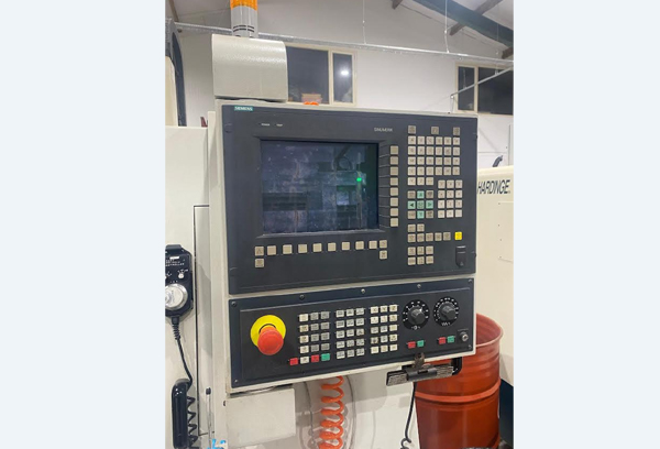 XYZ Mini Mill 560 CNC Machine from WIN Win CNC – Compact vertical machining center designed for high-precision milling and efficient small-part production